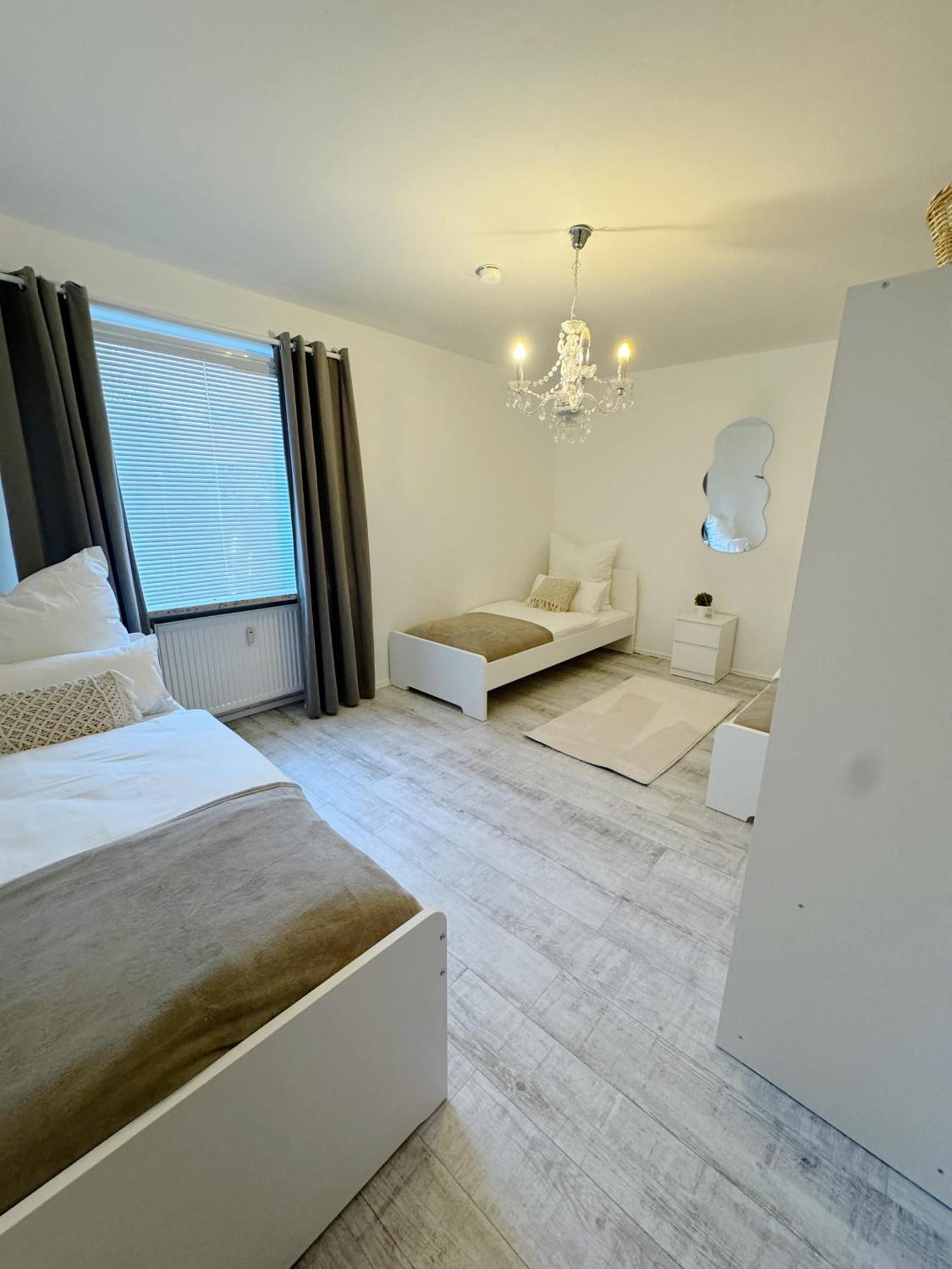90M2 I Central I Netflix I Wifi I Free Parking I Lia Apartments ハノーファー エクステリア 写真