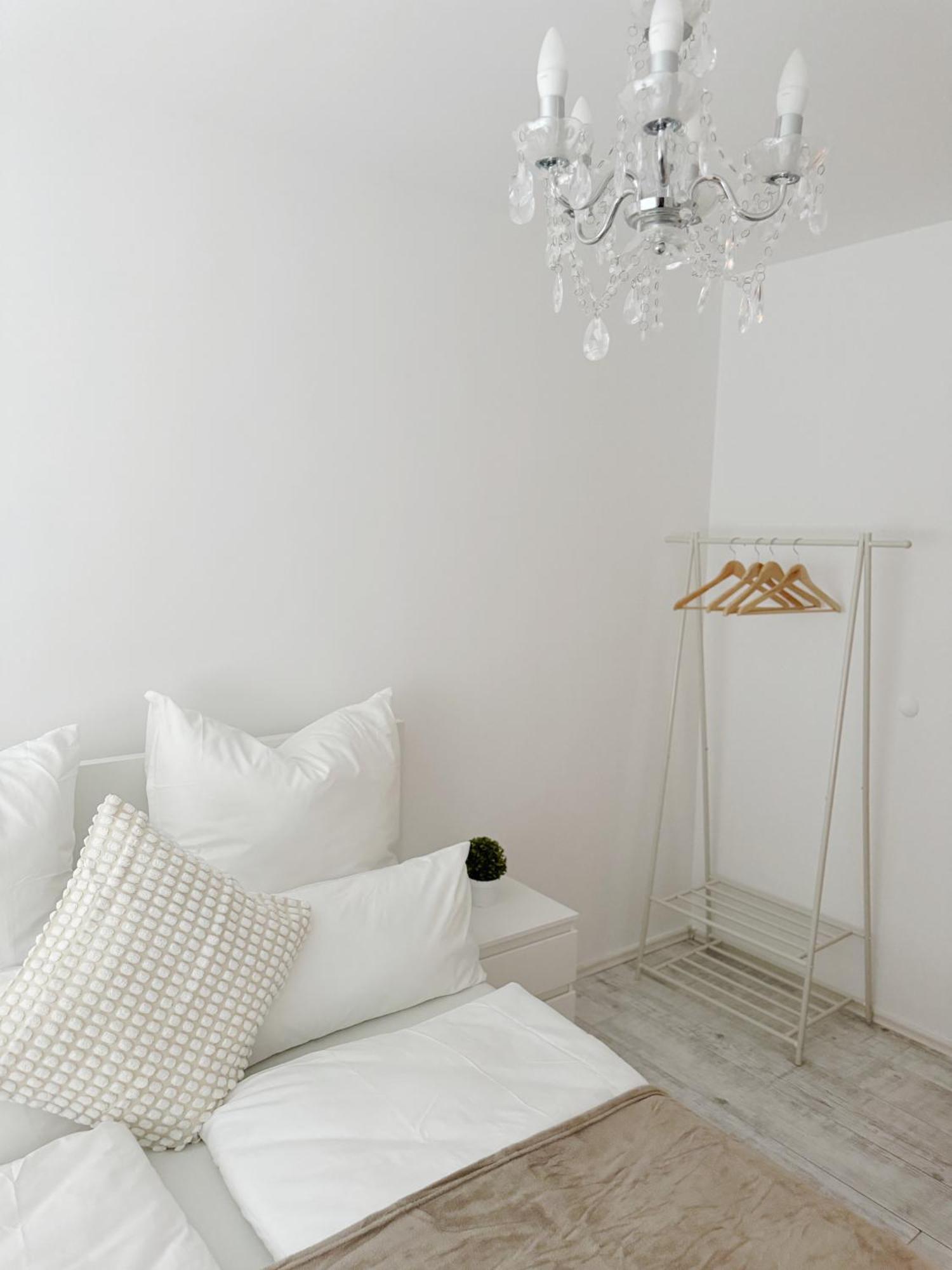 90M2 I Central I Netflix I Wifi I Free Parking I Lia Apartments ハノーファー エクステリア 写真
